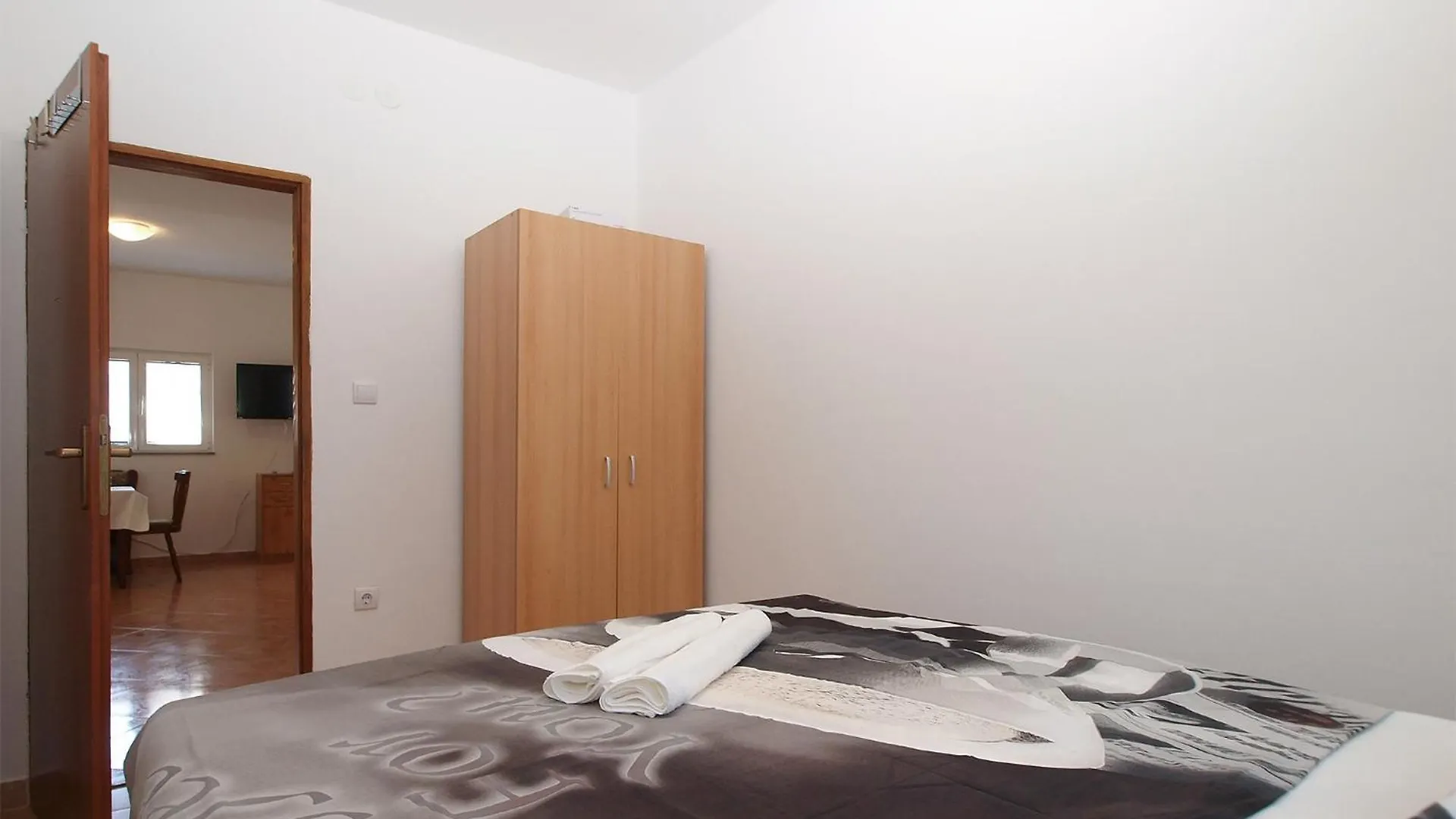 Villa Family Friendly House With A Swimming Pool Peroj, Fazana - 20754 Vodnjan 0*,  Croazia